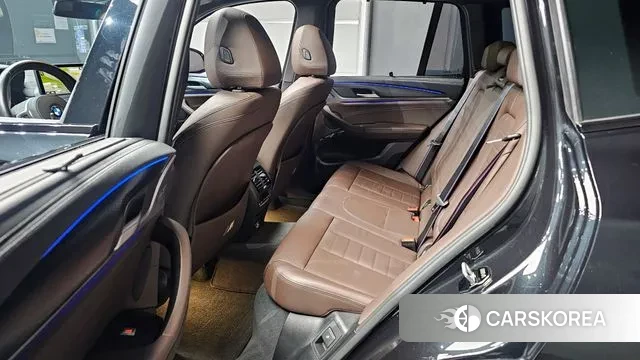 BMW X3 (G01) 2023 Черный из Кореи, фото 4