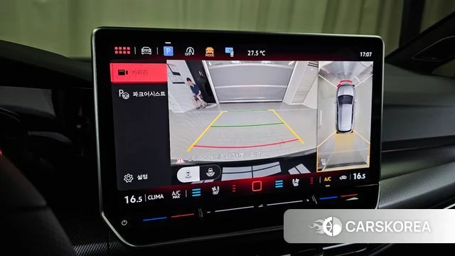 Volkswagen Golf 8th Generation 2026 Черный из Кореи, фото 4