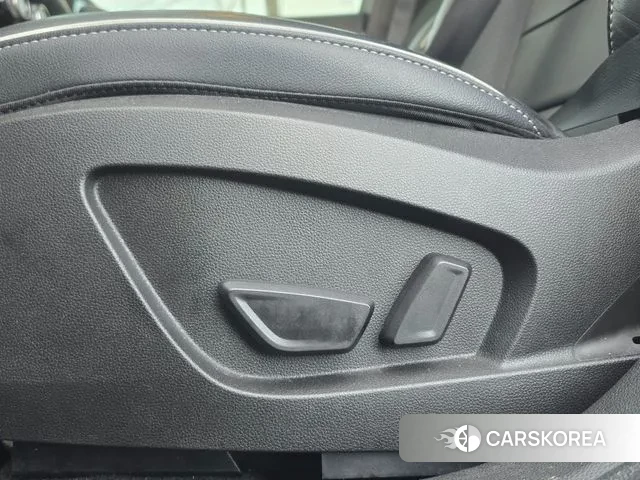 Renault Korea (Samsung) Capture 2021 Серебристо-серый из Кореи, фото 4