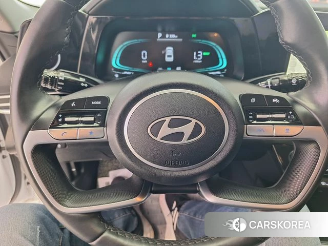 Hyundai Avante Hybrid (CN7) 2024 Белый из Кореи, фото 4