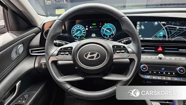 Hyundai The New Avante Hybrid (CN7) 2023 Серый из Кореи, фото 4