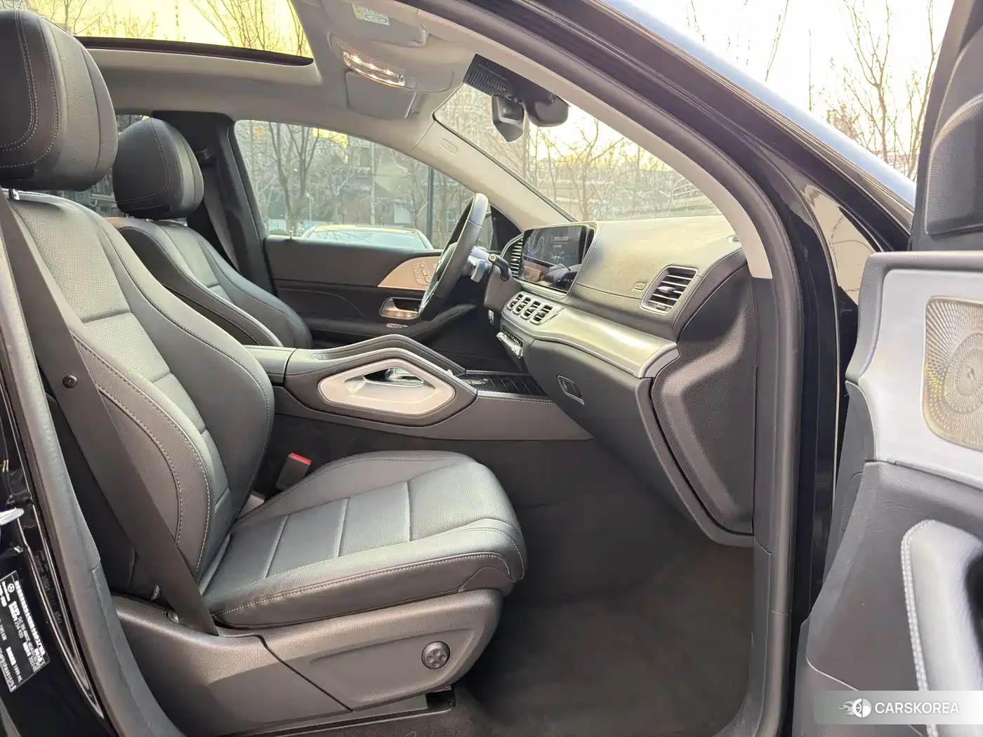 Mercedes-Benz GLE 2024 Черный из Китая, фото 4