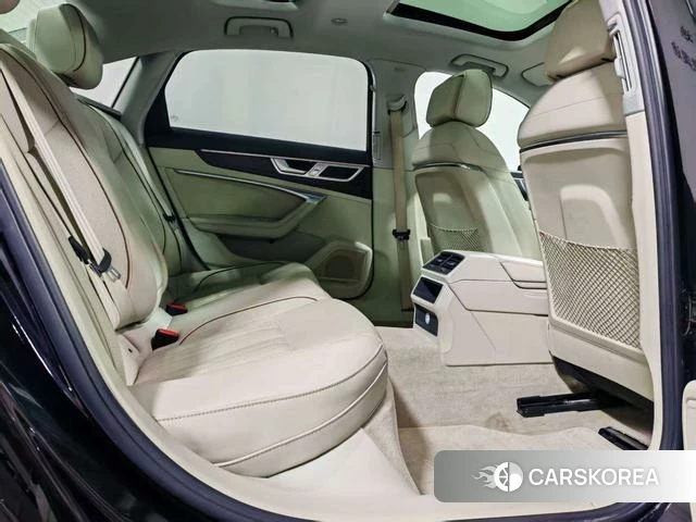 Audi A6L 2022 Черный из Китая, фото 4