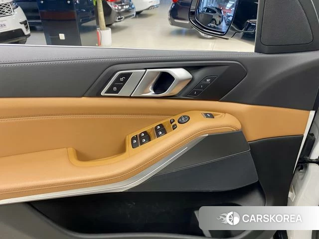 BMW X5 (imported) 2022 Белый из Китая, фото 4