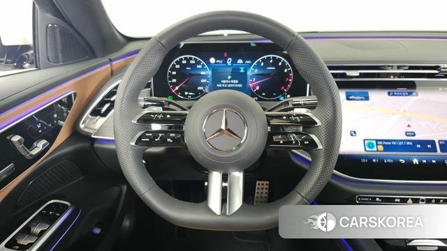Mercedes-Benz E-Class W214 2026 Белый из Кореи, фото 4