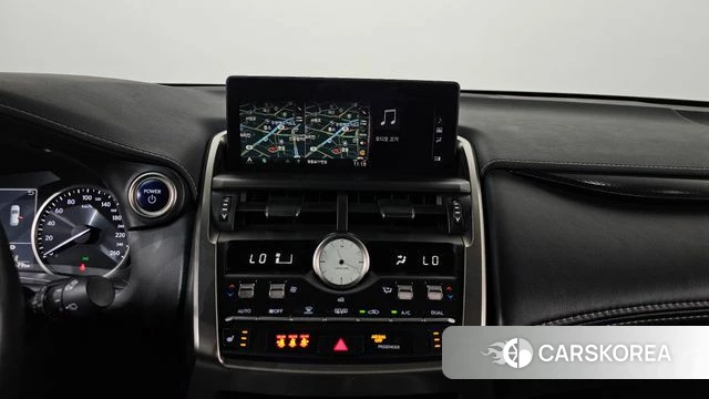 Lexus NX300h 2018 Цвет тростника из Кореи, фото 4