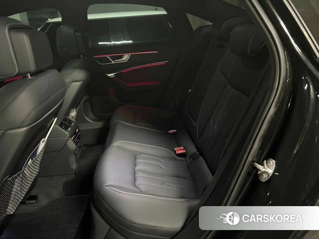 Audi A6 (C8) 2025 Черный из Кореи, фото 4