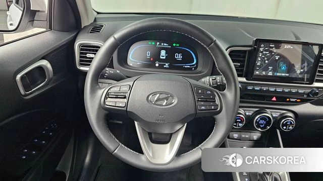 Hyundai Venue 2023 Белый из Кореи, фото 4