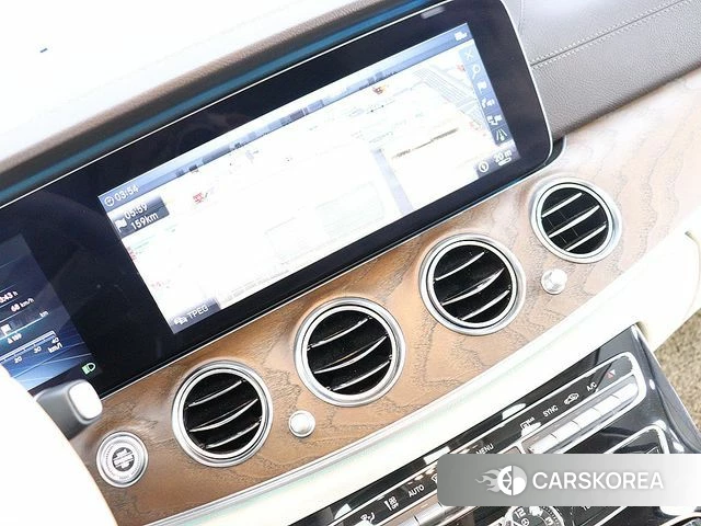Mercedes-Benz E-Class W213 2019 Белый из Кореи, фото 4