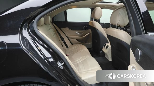 Mercedes-Benz C-Class W205 2019 Черный из Кореи, фото 4