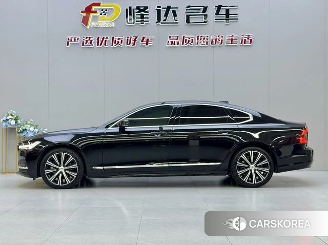 Volvo S90 2025 Черный из Китая, фото 4