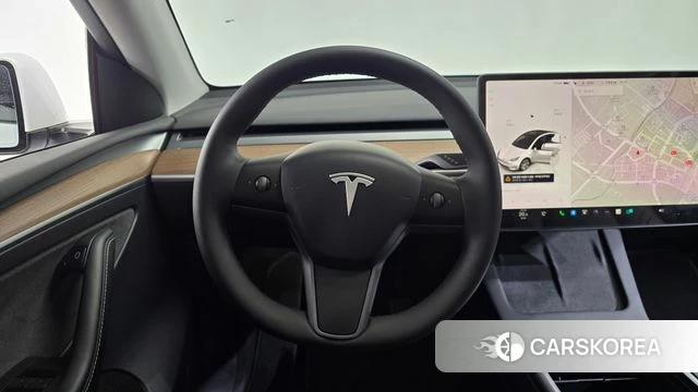 Tesla Model Y 2024 Белый из Кореи, фото 4