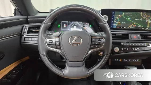 Lexus ES300h 7th generation 2023 Серый из Кореи, фото 4