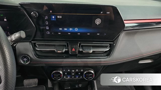 Chevrolet (GM Daewoo) The New Trail Blazer 2023 Небесно-голубой из Кореи, фото 4