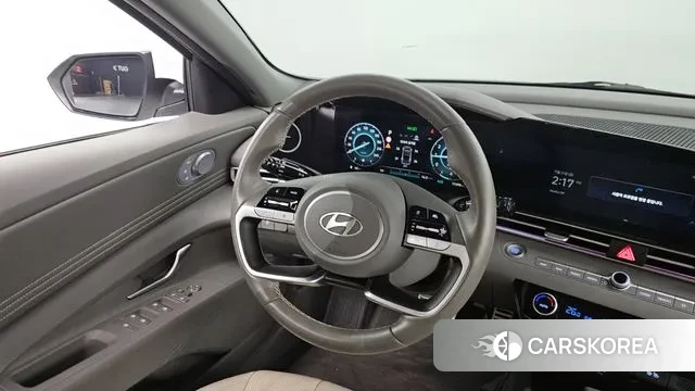 Hyundai The New Avante (CN7) 2023 Белый из Кореи, фото 4