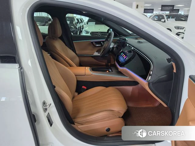 Mercedes-Benz E-Class W214 2025 Белый из Кореи, фото 4