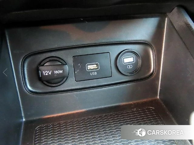 Hyundai Venue 2021 Белый из Кореи, фото 4