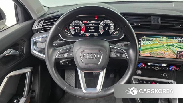 Audi Q3 (F3) 2020 Черный из Кореи, фото 4
