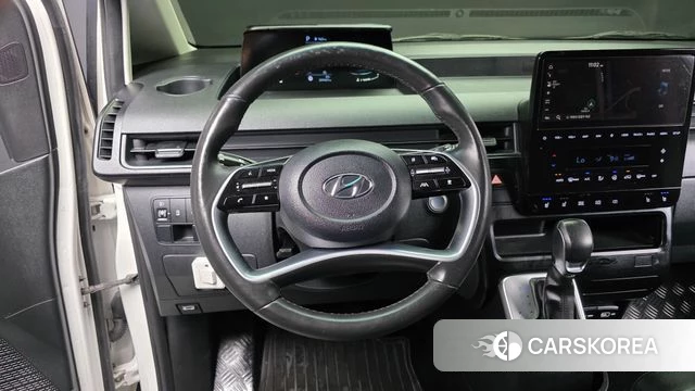 Hyundai Staria 2022 Белый из Кореи, фото 4