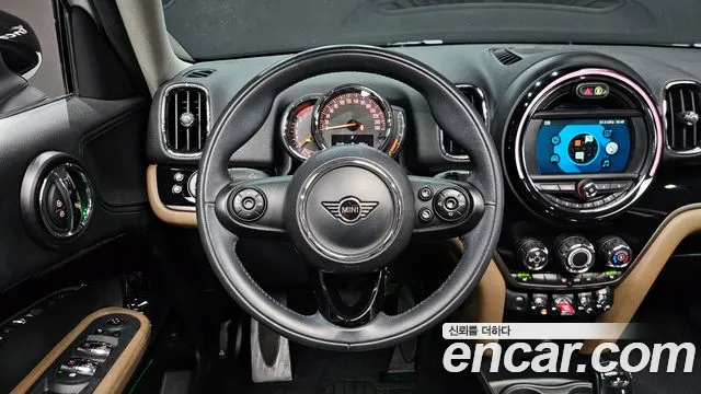 Mini Cooper D Countryman id 2664024 из Кореи 4
