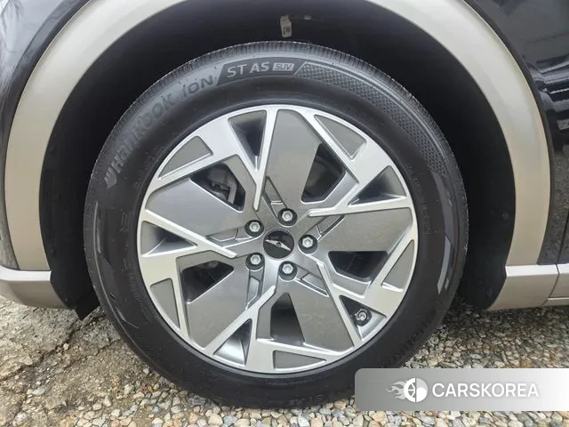 Genesis GV60 2022 Черный из Кореи, фото 4