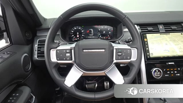 Land Rover Discovery 5 2024 Белый из Кореи, фото 4