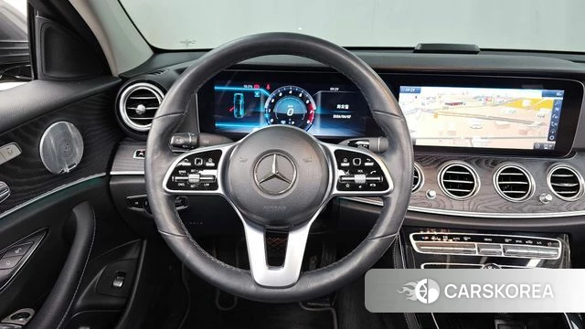Mercedes-Benz E-Class W213 2019 Серый из Кореи, фото 4