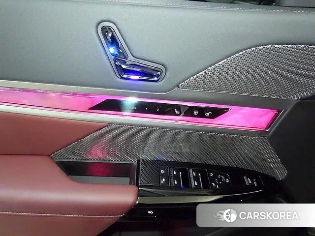 BMW 7 Series (G70) 2024 Черный из Кореи, фото 4