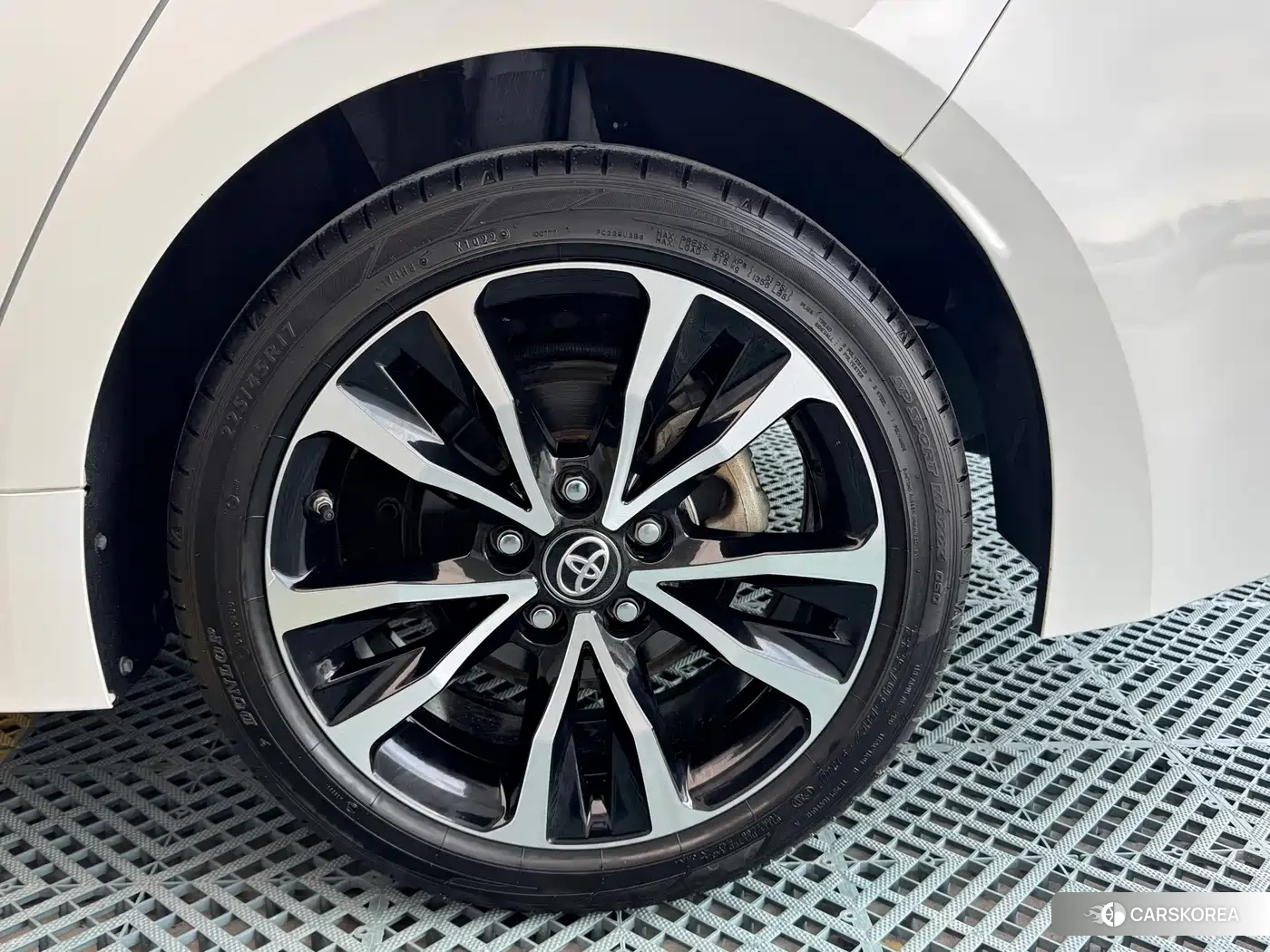 Toyota Levin 2022 Белый из Китая, фото 4