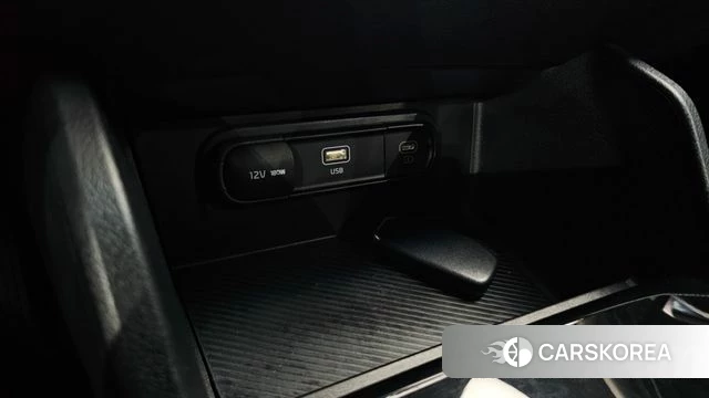 Kia Sportage 5th Generation 2022 Белый из Кореи, фото 4