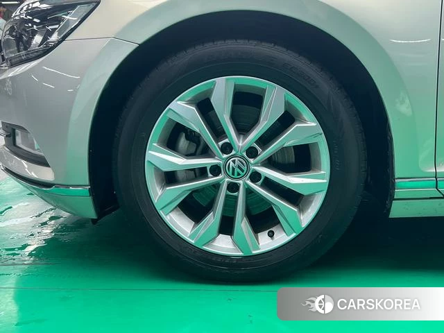 Volkswagen Magotan 2019 Шампань из Китая, фото 4
