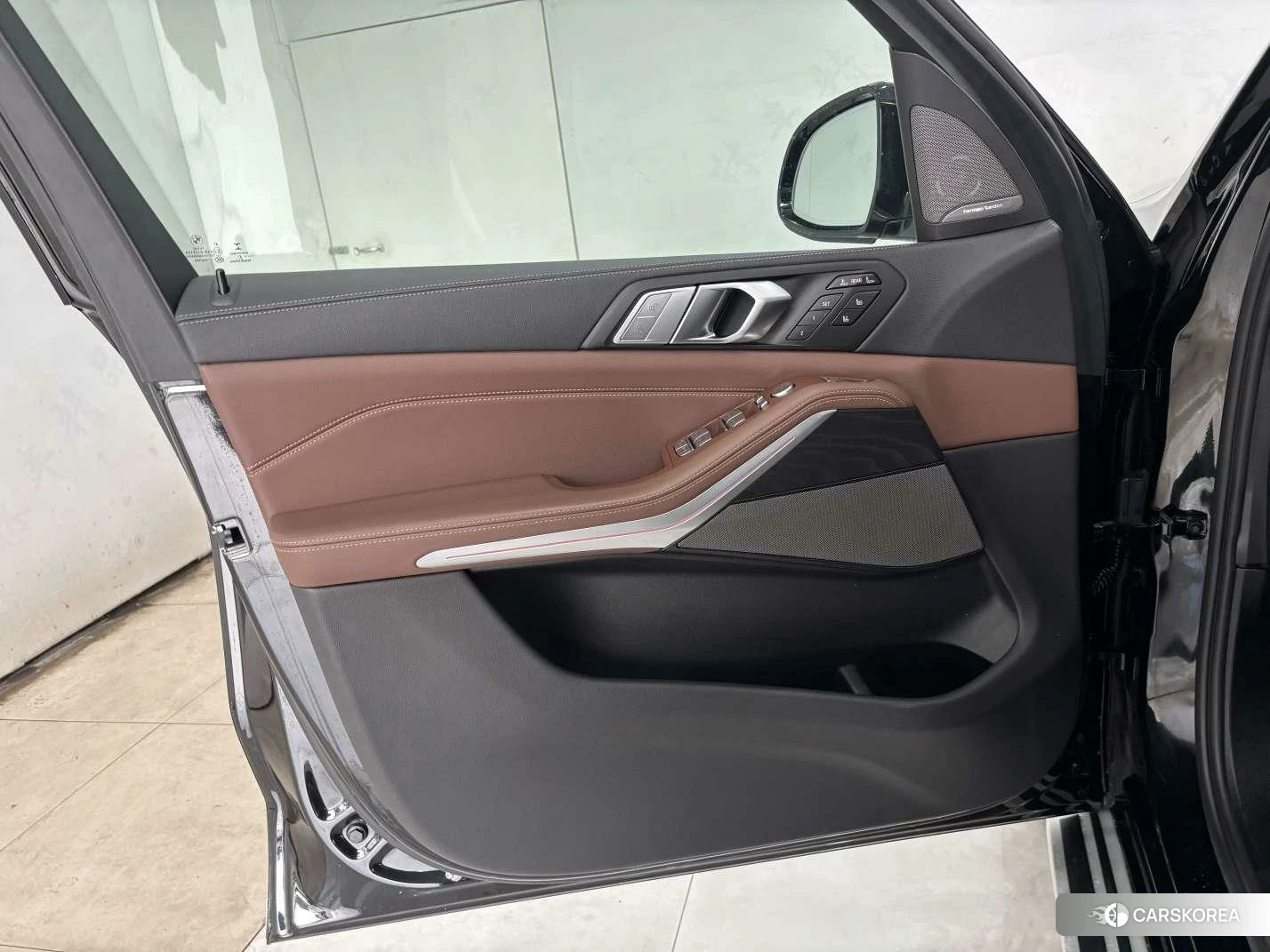 BMW X7 2020 Черный из Китая, фото 4