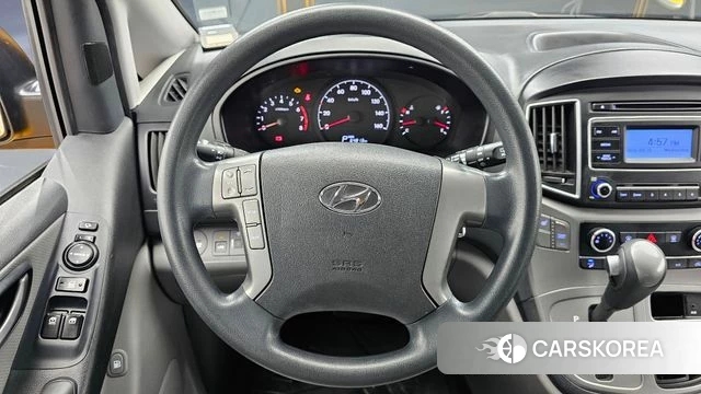 Hyundai The New Grand Starex 2018 Желтый из Кореи, фото 4