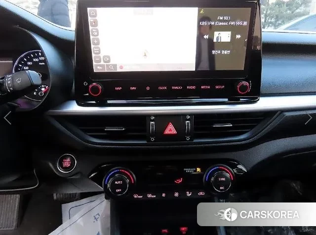 Kia The New K3 2nd generation 2021 Белый из Кореи, фото 4