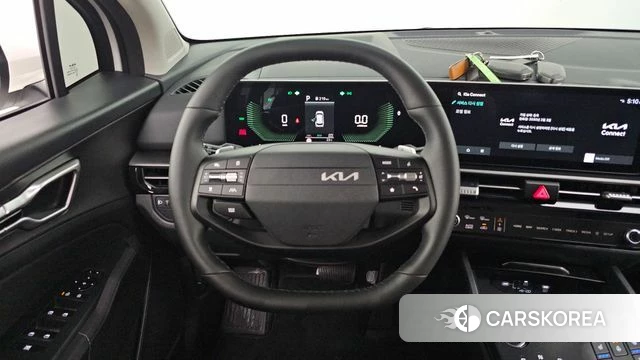 Kia The New Sportage 5th Generation Hybrid 2025 Белый из Кореи, фото 4