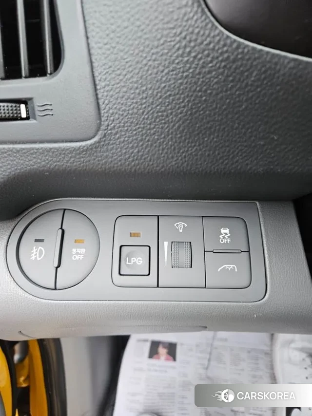 Hyundai The New Grand Starex 2018 Желтый из Кореи, фото 4