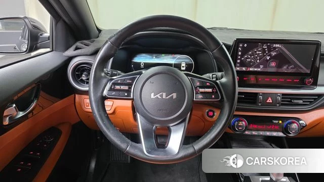 Kia The New K3 2nd generation 2021 Черный из Кореи, фото 4
