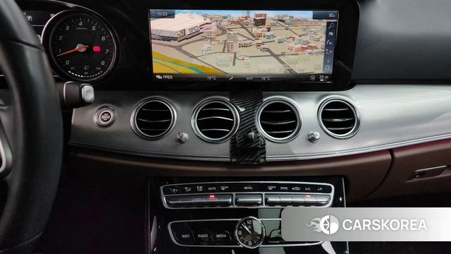 Mercedes-Benz E-Class W213 2019 Серый из Кореи, фото 4
