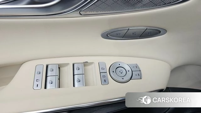 Genesis GV70 2021 Белый из Кореи, фото 4