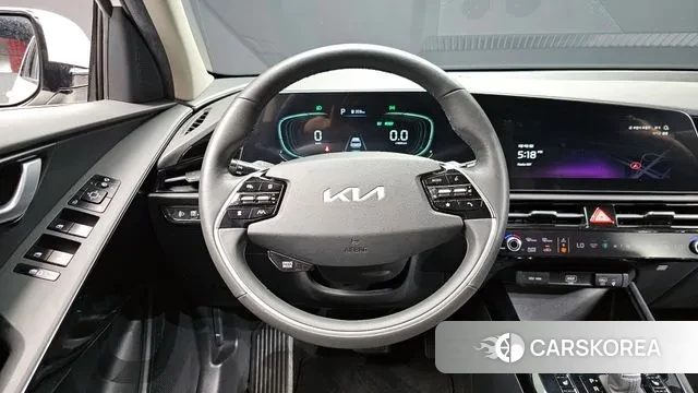 Kia Di Ol Nu Niro 2022 Белый из Кореи, фото 4