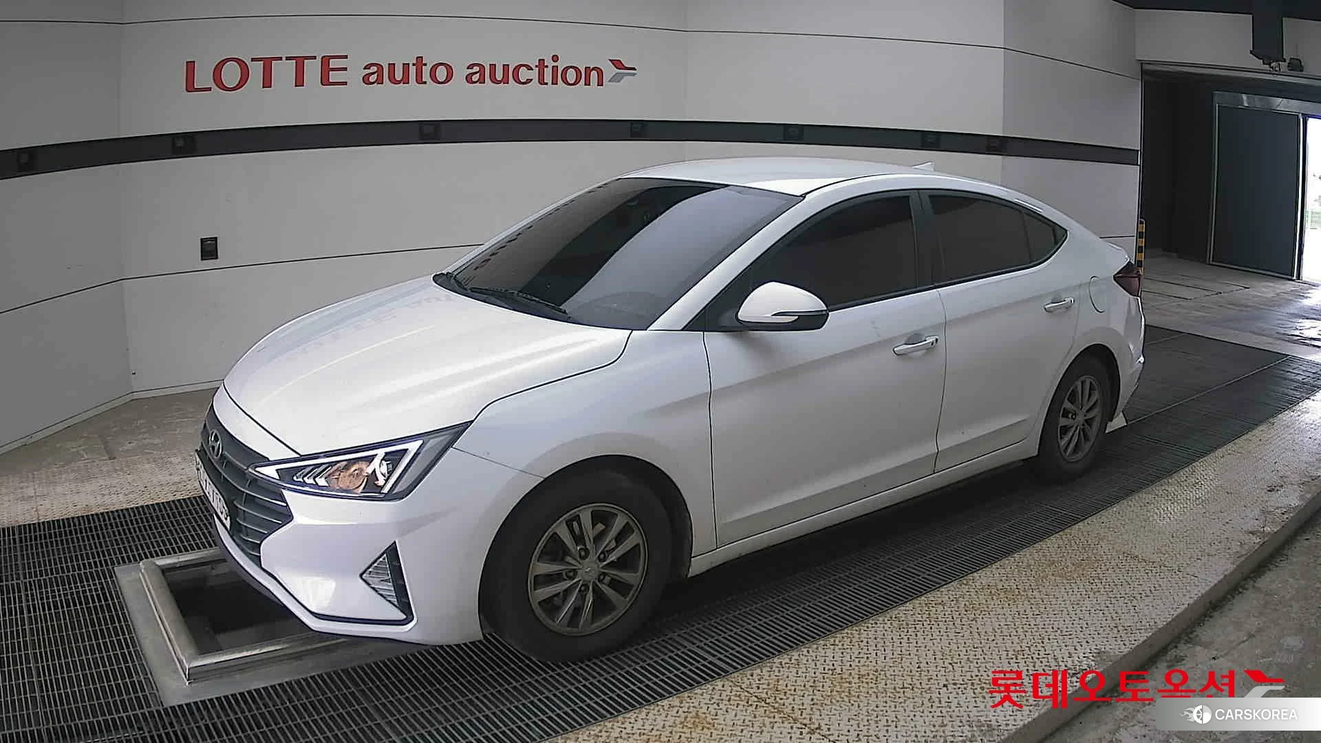 Hyundai Avante 2020 Белый из Кореи, фото 4