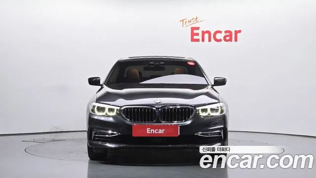 BMW 5 Series (G30) id 2612589 из Кореи 4