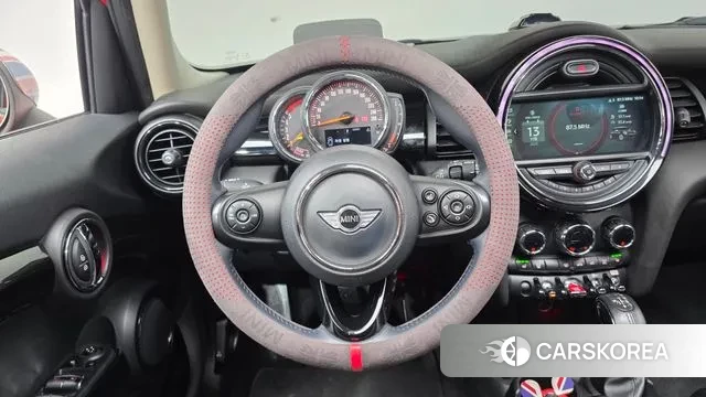 Mini Cooper D 2018 Красный из Кореи, фото 4