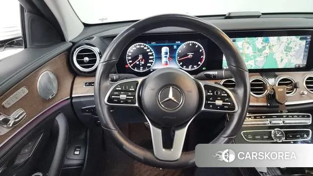 Mercedes-Benz E-Class W213 2019 Белый из Кореи, фото 4