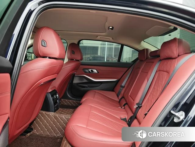 BMW i3 2023 Черный из Китая, фото 4