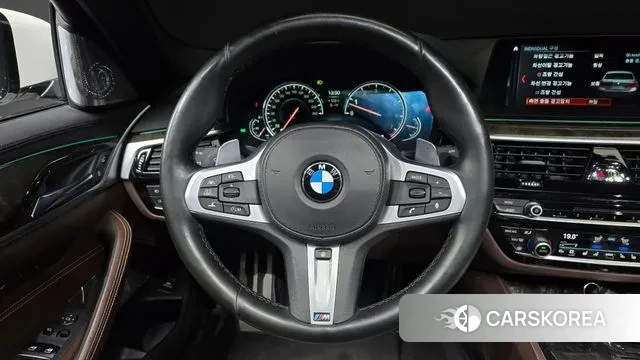 BMW 5 Series (G30) 2018 Белый из Кореи, фото 4