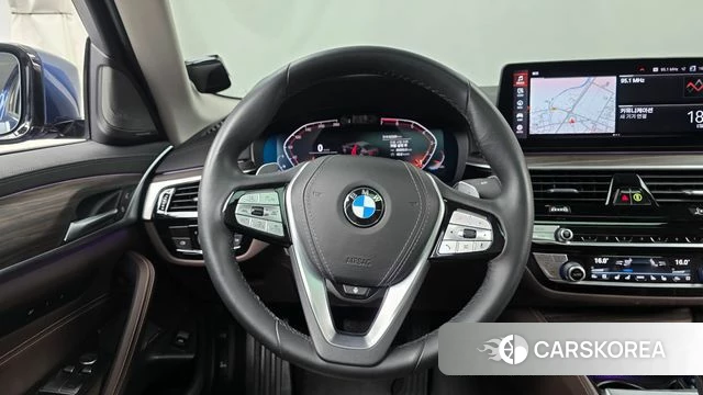 BMW 5 Series (G30) 2021 Синий из Кореи, фото 4