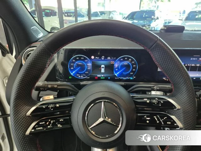 Mercedes-Benz EQA H243 2026 Белый из Кореи, фото 4