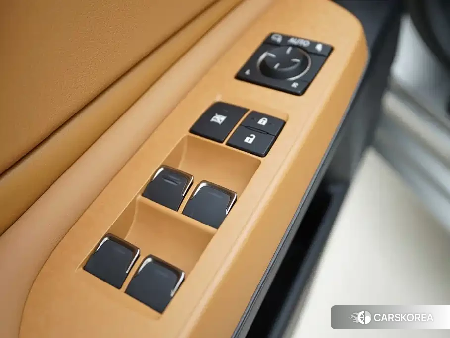 Lexus ES 2026 Silver/gray из Китая, фото 5