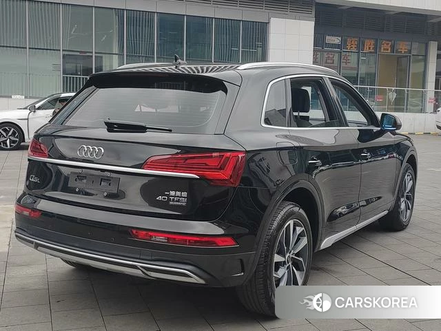 Audi Q5L 2023 Черный из Китая, фото 4